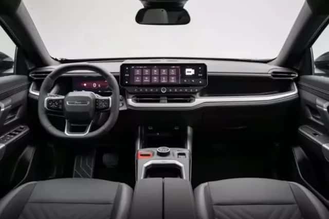 Jeep Compass (2025) thumbnail 4