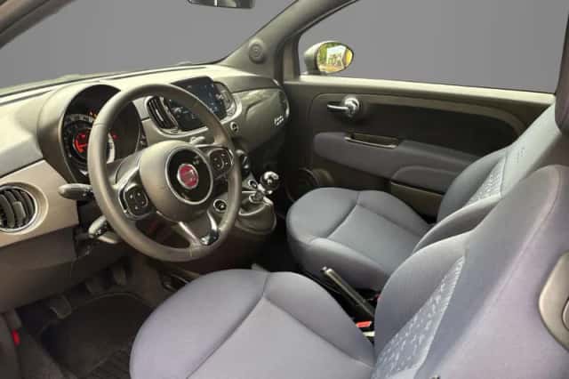 Fiat 500 (2022) thumbnail 3