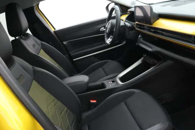 Jeep Avenger (2025) thumbnail 4