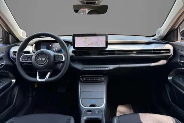 Jeep Avenger (2025) thumbnail 4