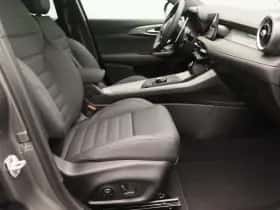 Alfa Romeo Tonale thumbnail 5