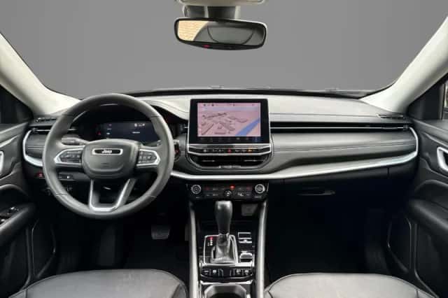Jeep Compass (2023) thumbnail 4