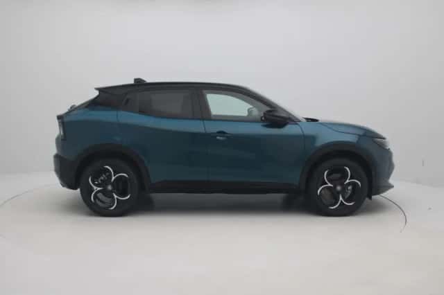 Alfa Romeo Junior (2026) thumbnail 6