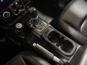 Jeep Wrangler thumbnail 18
