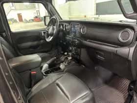 Jeep Wrangler thumbnail 5
