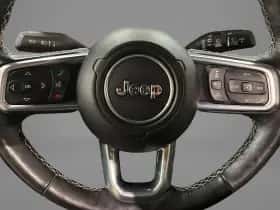 Jeep Wrangler thumbnail 8