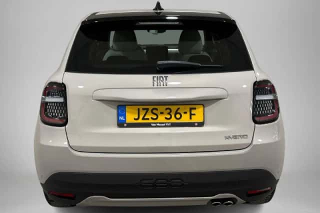 Fiat 600 (2026) thumbnail 3