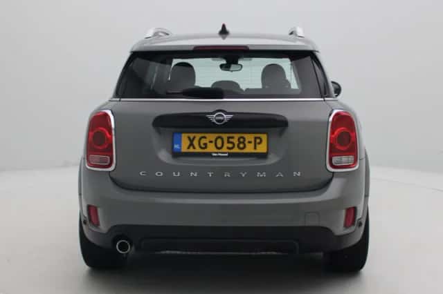 MINI Countryman (2019) thumbnail 6
