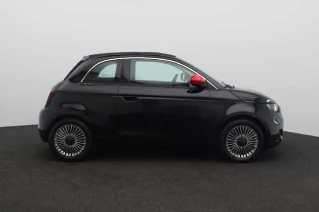 Fiat 500e (2023) thumbnail 6