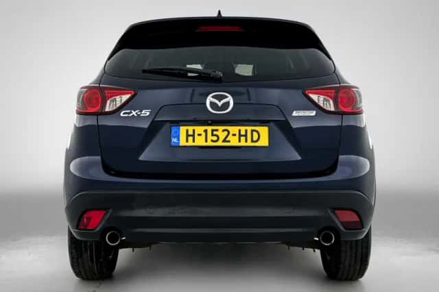 Mazda CX-5 (2016) thumbnail 3