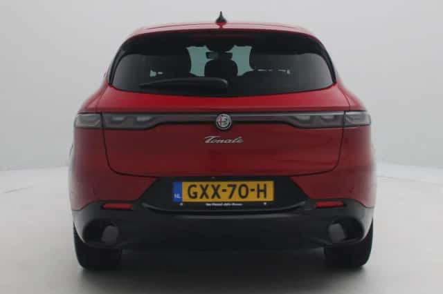 Alfa Romeo Tonale (2024) thumbnail 5