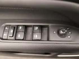 Jeep Compass thumbnail 23
