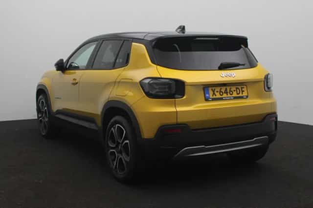 Jeep Avenger (2023) thumbnail 2