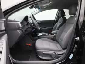 Hyundai Ioniq thumbnail 12