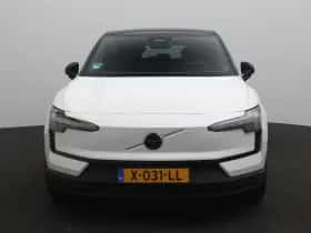 Volvo EX30 (2023) thumbnail 4