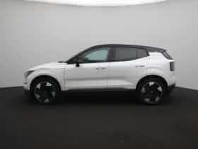 Volvo EX30 (2023) thumbnail 5