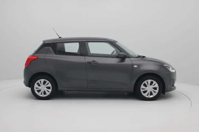Suzuki Swift (2020) thumbnail 6