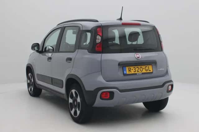 Fiat Panda (2022) thumbnail 3