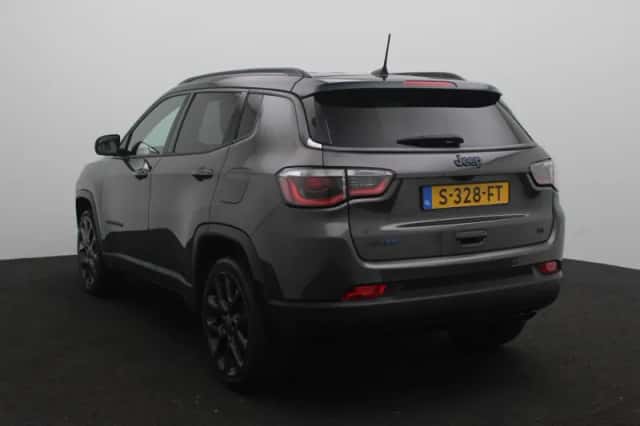Jeep Compass (2020) thumbnail 2