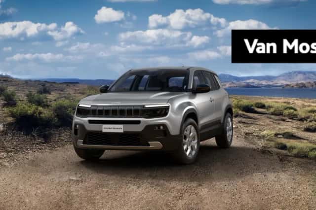 Jeep Avenger (2025) thumbnail 1