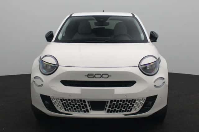 Fiat 600 (2025) thumbnail 3