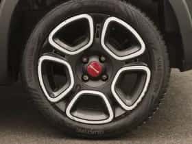 Fiat Panda (2022) thumbnail 16