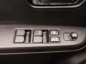 Suzuki Ignis thumbnail 21