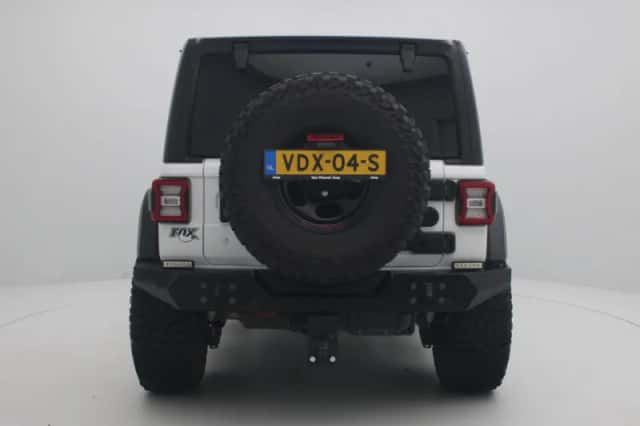 Jeep Wrangler (2020) thumbnail 5