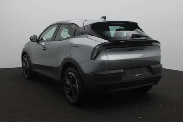 Alfa Romeo Junior (2025) thumbnail 2