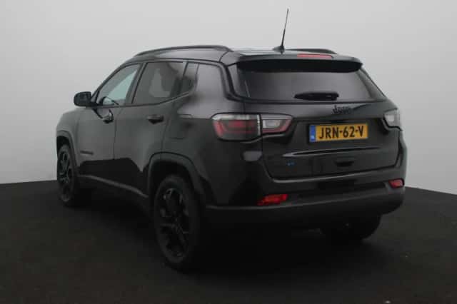 Jeep Compass (2022) thumbnail 3