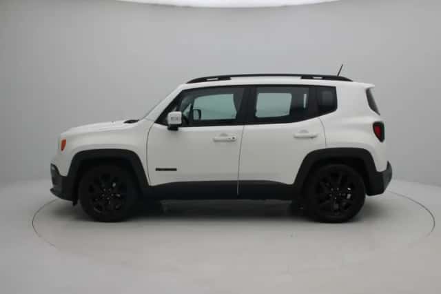 Jeep Renegade (2017) thumbnail 5