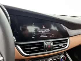 Alfa Romeo Giulia thumbnail 16