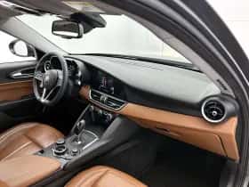 Alfa Romeo Giulia thumbnail 20