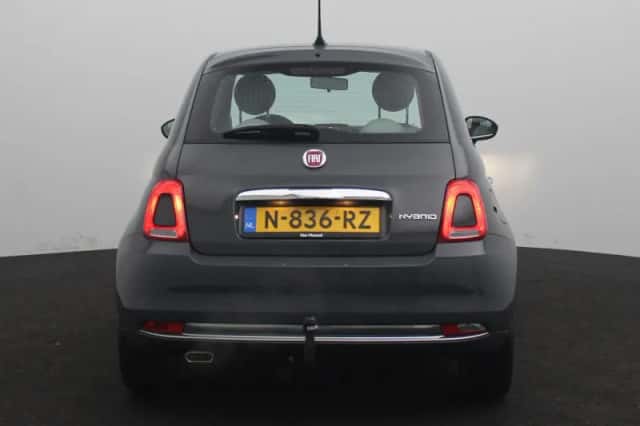 Fiat 500 (2021) thumbnail 5