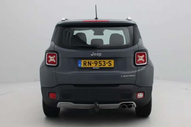 Jeep Renegade (2018) thumbnail 5