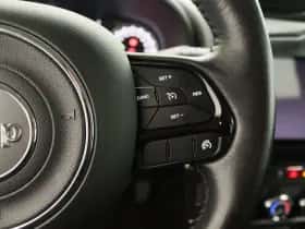 Jeep Renegade thumbnail 17