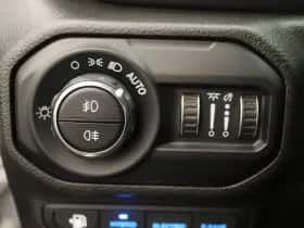 Jeep Wrangler thumbnail 20