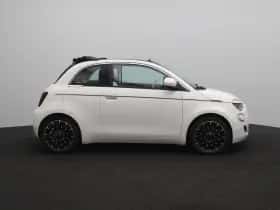 Fiat 500e (2023) thumbnail 7