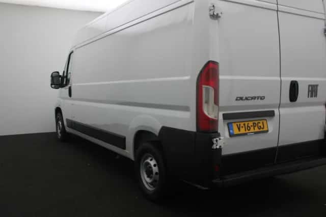 Fiat Ducato (2024) thumbnail 2