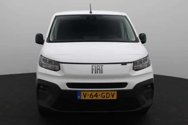 Fiat Doblò (2024) thumbnail 3