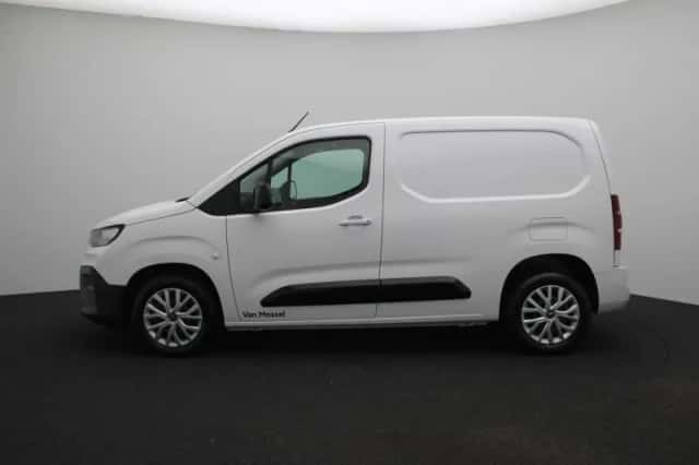 Fiat Doblò (2024) thumbnail 4