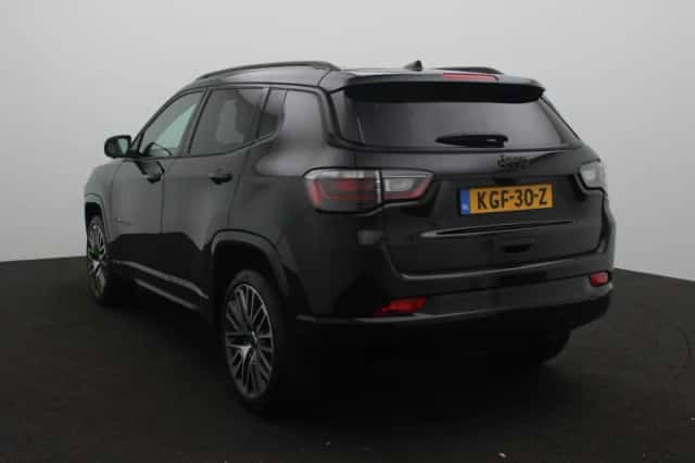 Jeep Compass (2025) thumbnail 2