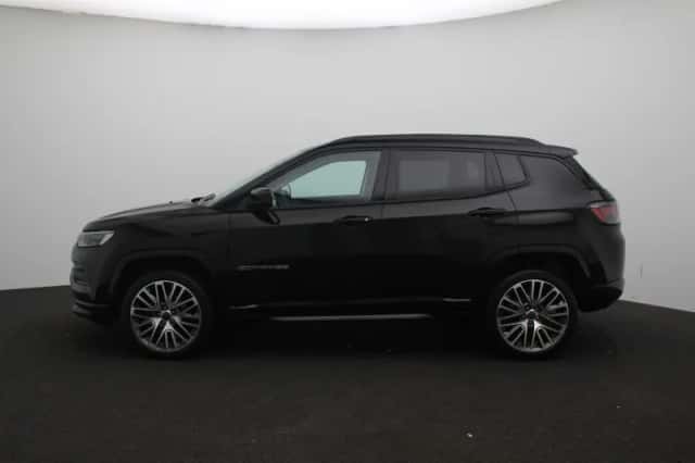 Jeep Compass (2025) thumbnail 4