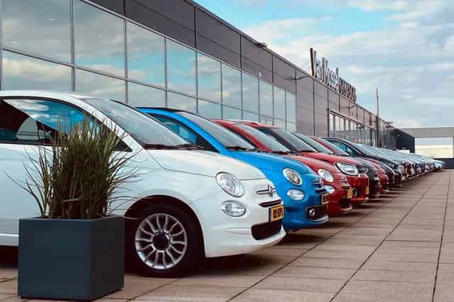 Fiat 500 (2023) thumbnail 5