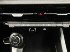 Alfa Romeo Tonale (2024) thumbnail 11
