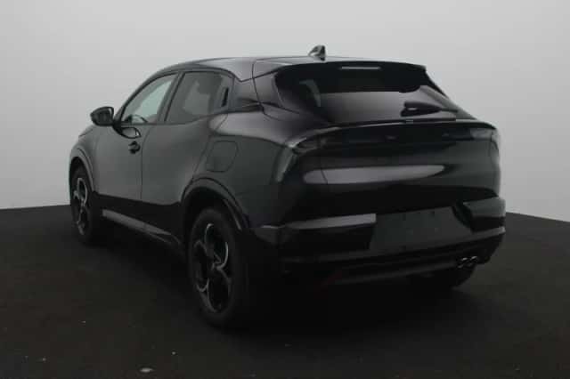 Alfa Romeo Junior (2026) thumbnail 2