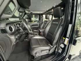 Jeep Wrangler thumbnail 5