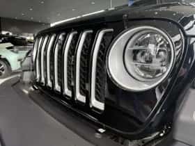 Jeep Wrangler thumbnail 10