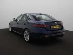 Alfa Romeo Giulia thumbnail 3
