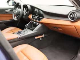 Alfa Romeo Giulia thumbnail 25